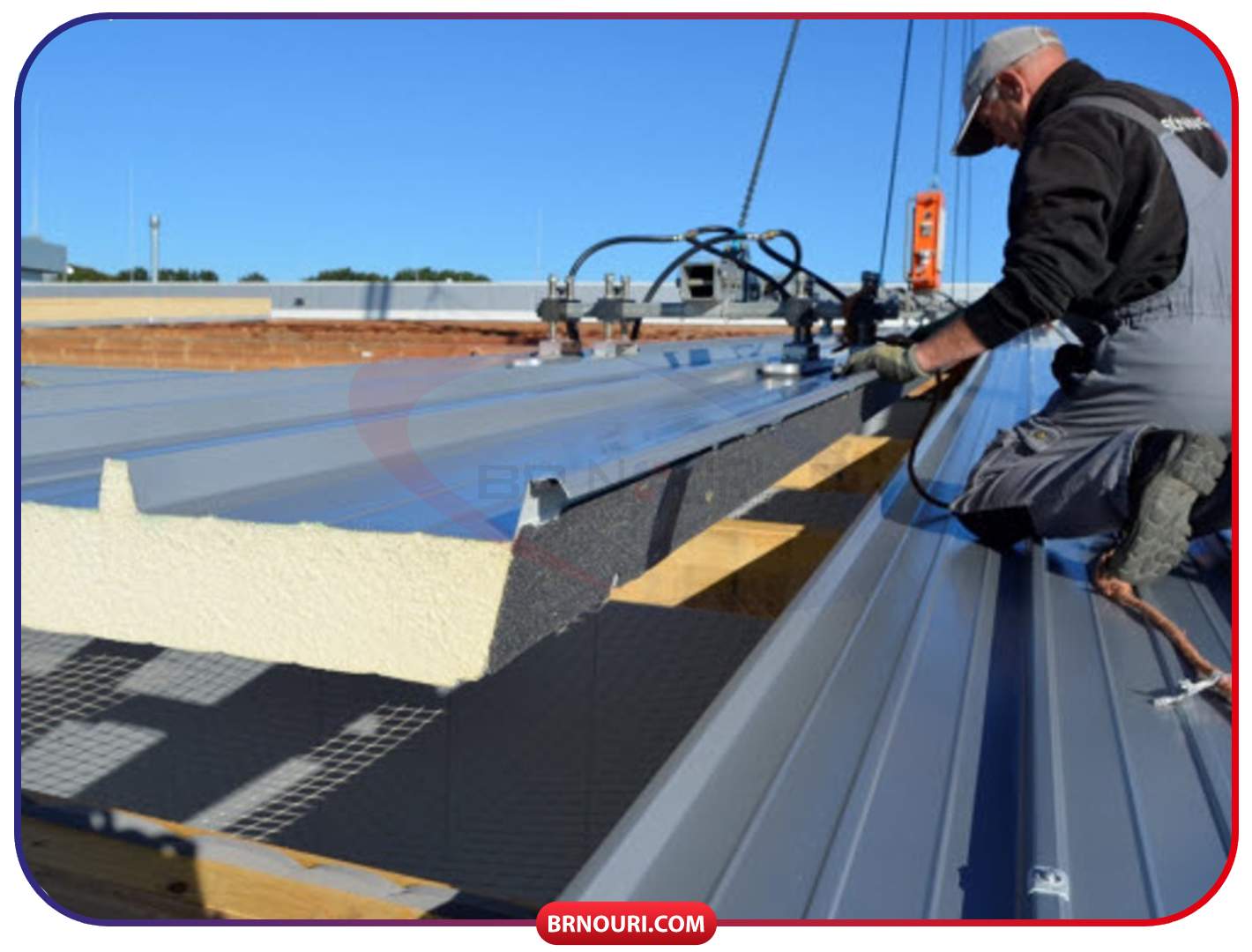 نصب ساندویچ پانل